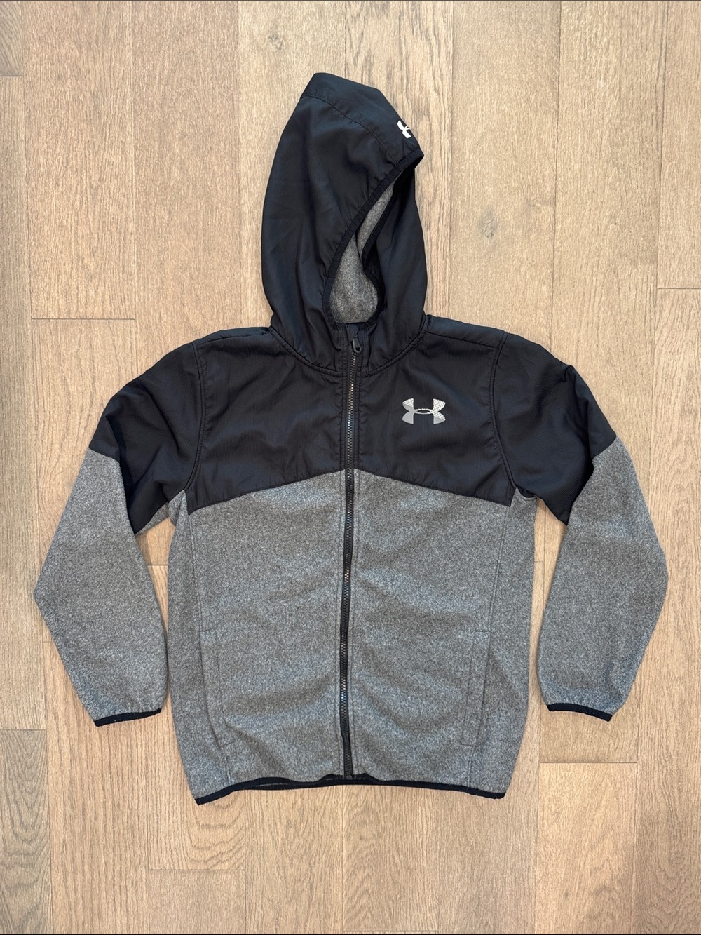 Under Armour Boys Coldfear Black Gray Full Zip Hooded Jacket Youth Large Logo